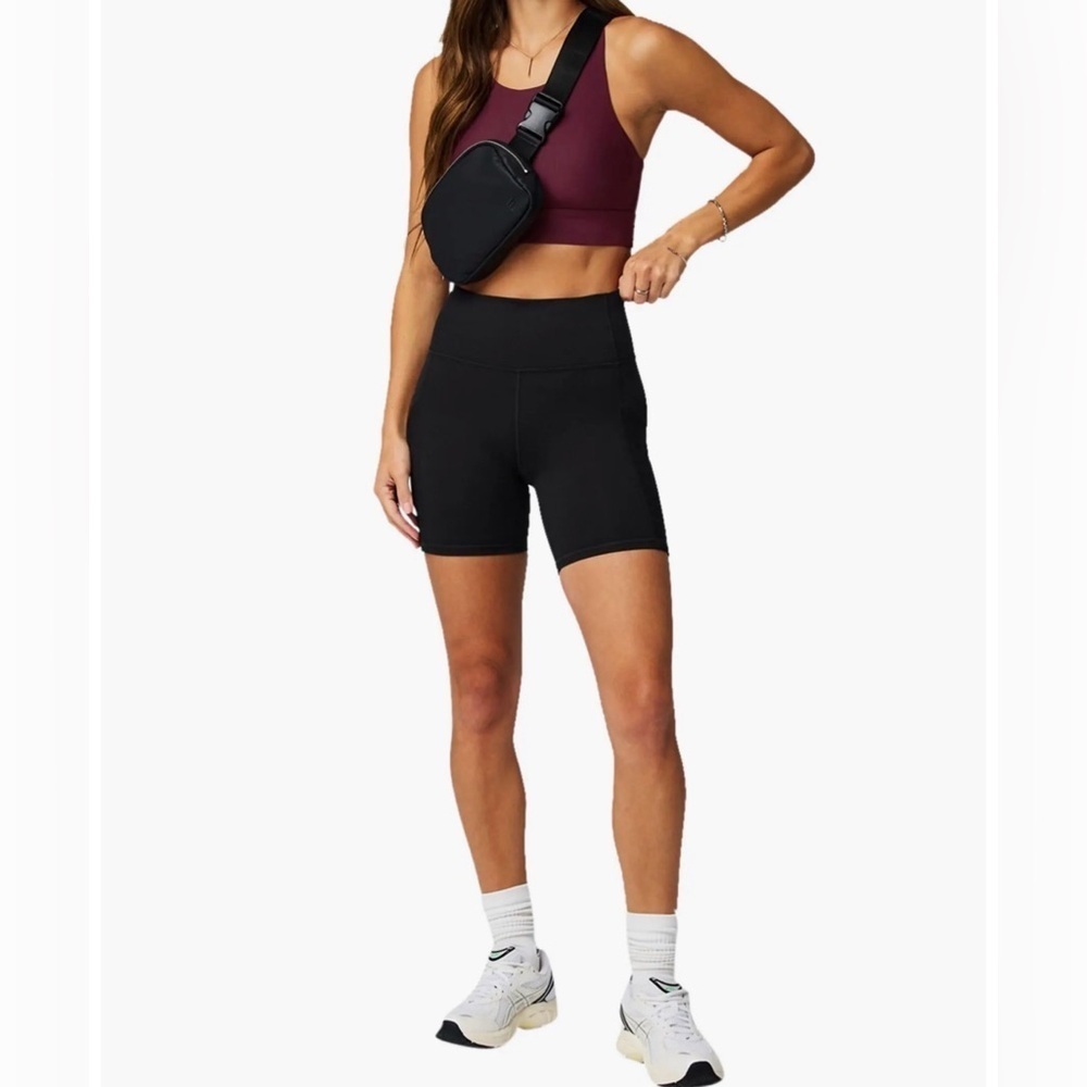 Fabletics Women's Black PowerHold 6” High Waisted Shorts Size Small Like New
